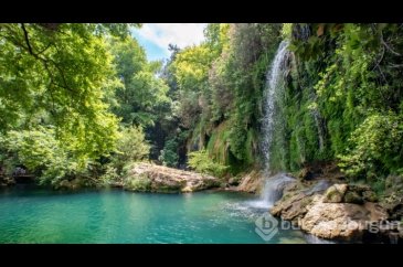 Kurşunlu Şelalesi'nin suyunda azalma
