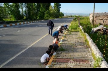 Dolu ile birlikte yağdı! Erimeyen cismin gizemi çözüldü
