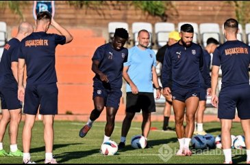 UEFA Konferans Ligi'nde Başakşehir, San Marino ekibi La Fiorita'yı ...