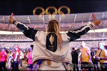 Paris 2024 Olimpiyat Oyunları kapanışında görsel şov!
