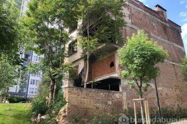 Bursa'da bir mahallenin uykularını kaçıran bina!