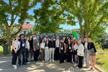 Bursa'da başlayan yolculuk! Öğrencilerden ilham veren kariyer zirvesi 