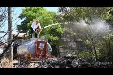 Gönüllü itfaiyeciler yangınları büyümeden söndürdü