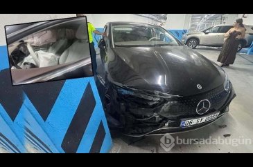 Vale müşterinin pahalı otomobiliyle otoparkta kaza yaptı!