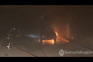 Kastamonu'da iki ayrı yangında otomobil kullanılamaz hale geldi