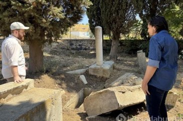 Tekirdağ'da defineciler, 18'inci yüzyıla ait mezarı tahrip etti