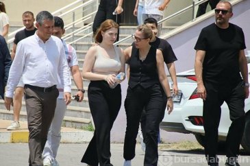 Ferdi Zeyrek'in kızı Nehir, baba mesleği mimarlığı okuyacak