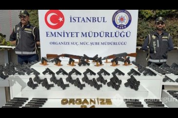 İstanbul'da motosikletli suç örgütlerine operasyon: 24 gözaltı
