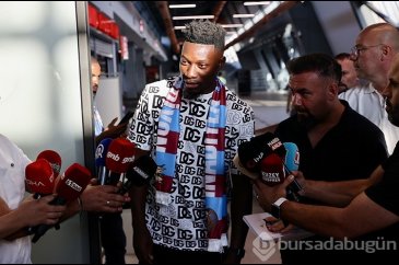 Trabzonspor'un kiralık olarak kadrosuna kattığı Andre Onana, Trabzo...