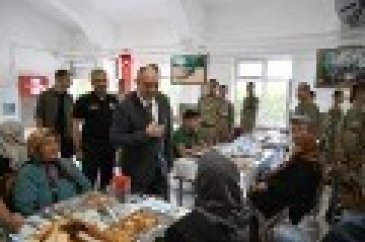 Gaziler ve şehit yakınları için program düzenlendi
