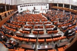 TEZKERE GÖRÜŞMELERİ GİZLİ OTURUMLA BAŞLADI