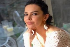 HANDE ATAİZİ ACİL AMELİYATA ALINDI