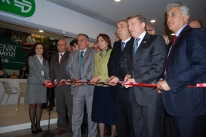 OYUMU SİZE VERİRİM AMA KAFAMA SAÇ EKTİRİRSENİZ