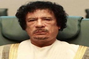 KADDAFİ ''YARALANDI'' İDDİLARINA CEVAP VERDİ