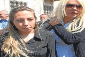 İFFETİMİZLE OYNANDI