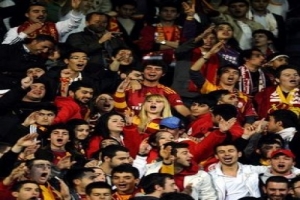 G.SARAY'A ŞOK!