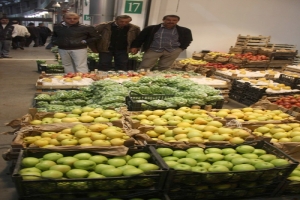 AİLELERİNDEN ÇOK MEYVE VE SEBZE GÖRÜYORLAR