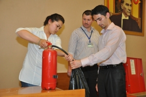 ÖZEL GÜVENLİK PERSONELİNE YANGIN EĞİTİMİ