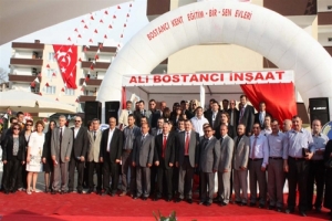 EĞİTİMCİLER EVLERİNE KAVUŞTU