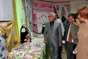 NİLÜFER'DE YÜZLERCE KADIN MESLEK SAHİBİ OLDU