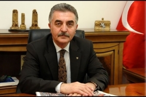 BÜYÜKATAMAN: TÜRKİYE'DE SEÇİM HAVASI YOK