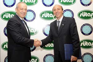 Sütaş'tan meslek yüksek okulu öğrencilerine burs desteği