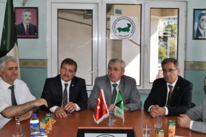 Batı Trakyalılar da Yunanistan'da azınlık vakıfları istiyor