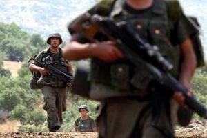 Şemdinli'de 4 ayrı noktaya saldırı