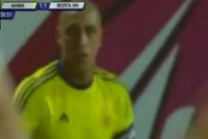 Roberto Carlos'tan inanılmaz gol