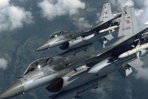 Savaş uçakları PKK kamplarını vurdu