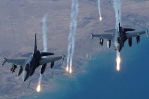 Savaş uçakları PKK kamplarına yöneldi