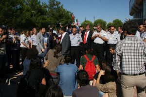 Arınç'ı protesto eden öğrenciler serbest
