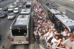 Çifte metrobüs işkencesi