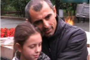 Doğumda karıştılar, 12 yıl sonra kavuştular