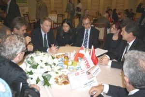 Avusturyalı Bakan'dan Türkiye'ye övgü