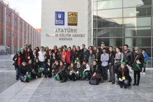 Bosnalı çocukların Merinos AKKM çıkarması