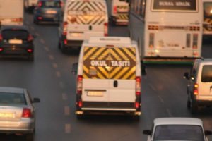 Servis araçları kontrol altına alınıyor