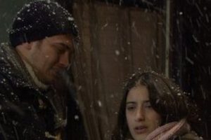 Dağ evinde romantik gece