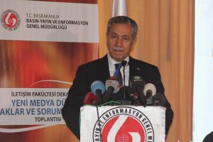 Piyasadan gazetecilerle bu işi götürüyorlar