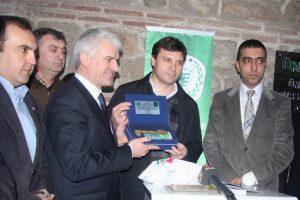 Bursa'nın anahtarı Ertuğrul Sağlam'a teslim