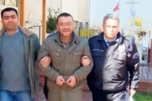 13 yaşındaki oğlunu uyuşturucu kuryesi yaptı