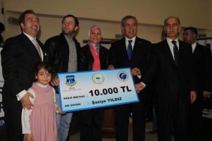 Arınç: Türkiye'de israfı önlesek vergi toplamaya gerek kalmaz