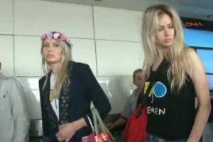 Femen kızlar sınır dışı edildi