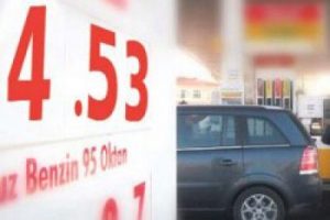Benzine depo başına 5 lira zam