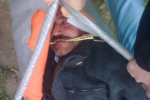 Kendini asan şahsı polis kurtardı