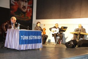Cemal Safi'den Eğitimcilere şiir ziyafeti