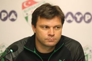 Futbolda kaos olur