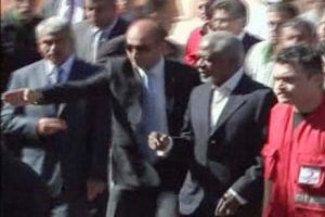 Kofi Annan'a terlik şoku