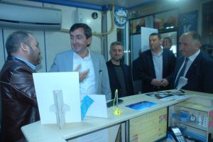 Milletvekili Aydın şoförleri denedi