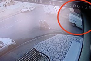 Arka Sıradakiler setinde kaza kamerada
